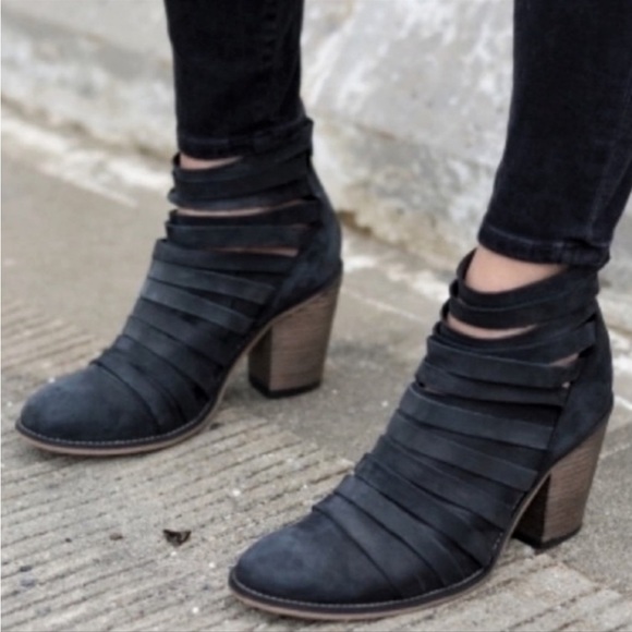 Free People Black Anthropologie Hybrid Strappy Heel Ankle Bootie women size 9 - Picture 3 of 9